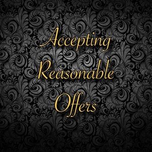 ALL REASONABLE OFFERS ACCEPTED 🥰🥰